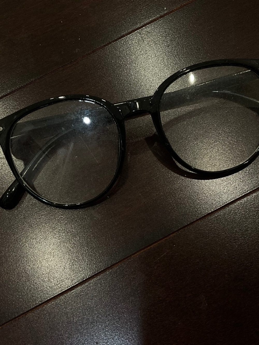 BLACK BLUE LIGHT CAT-EYE SHAPED GLASSES (NON PRESCRIPTION)